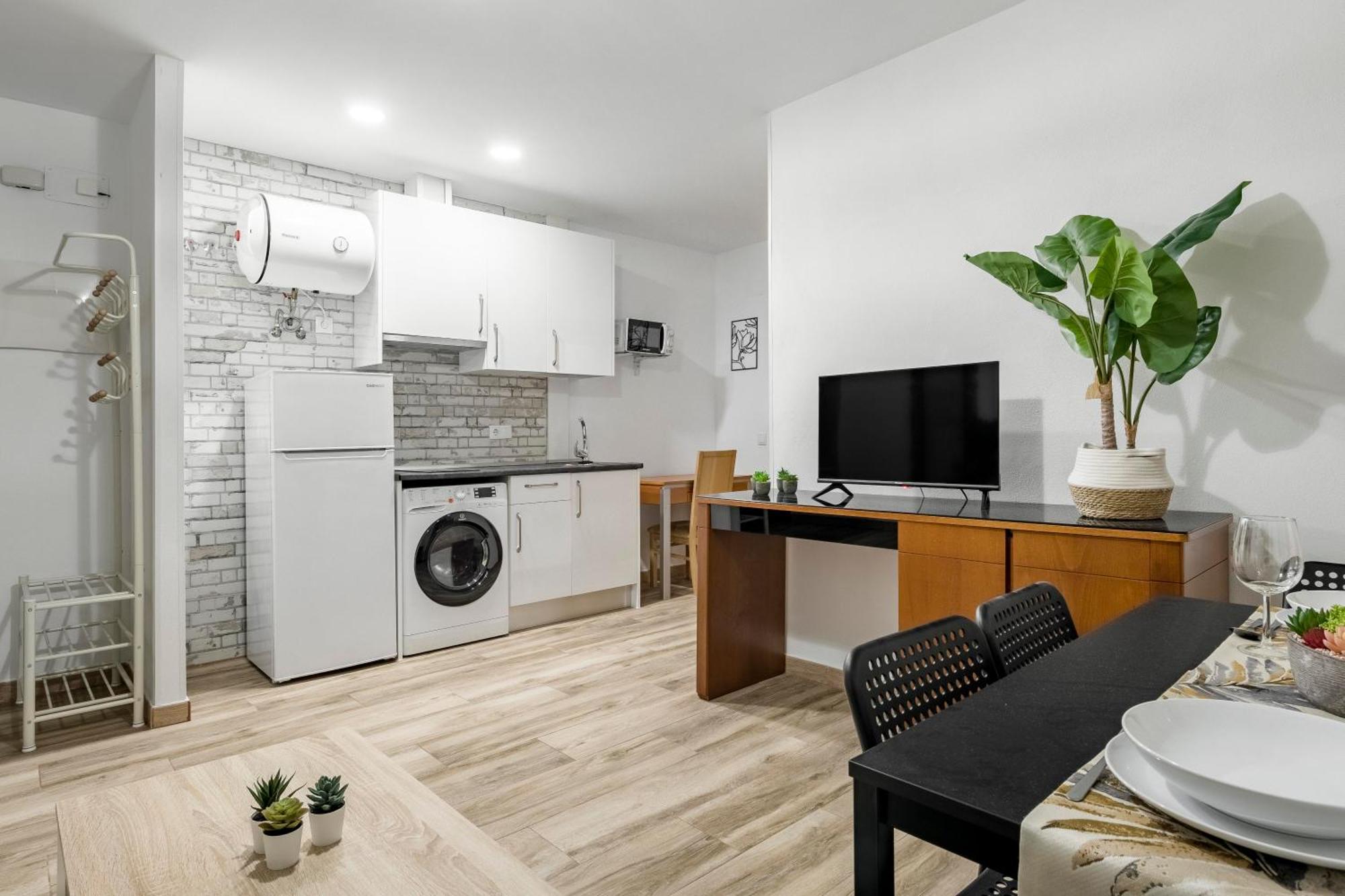 Charming Madrid Numancia Apartment Exterior photo